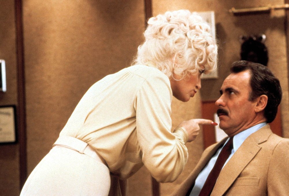 NINE TO FIVE, (aka 9 TO 5), Dolly Parton, Dabney Coleman, 1980