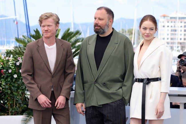 CANNES, FRANCE - MAY 18: Jesse Plemons, Yorgos Lanthimos and Emma Stone attend the 'Kinds of Kindness' photocall at the 77th annual Cannes Film Festival at Palais des Festivals on May 18, 2024 in Cannes, France.  (Photo by Andreas Rentz/Getty Images)