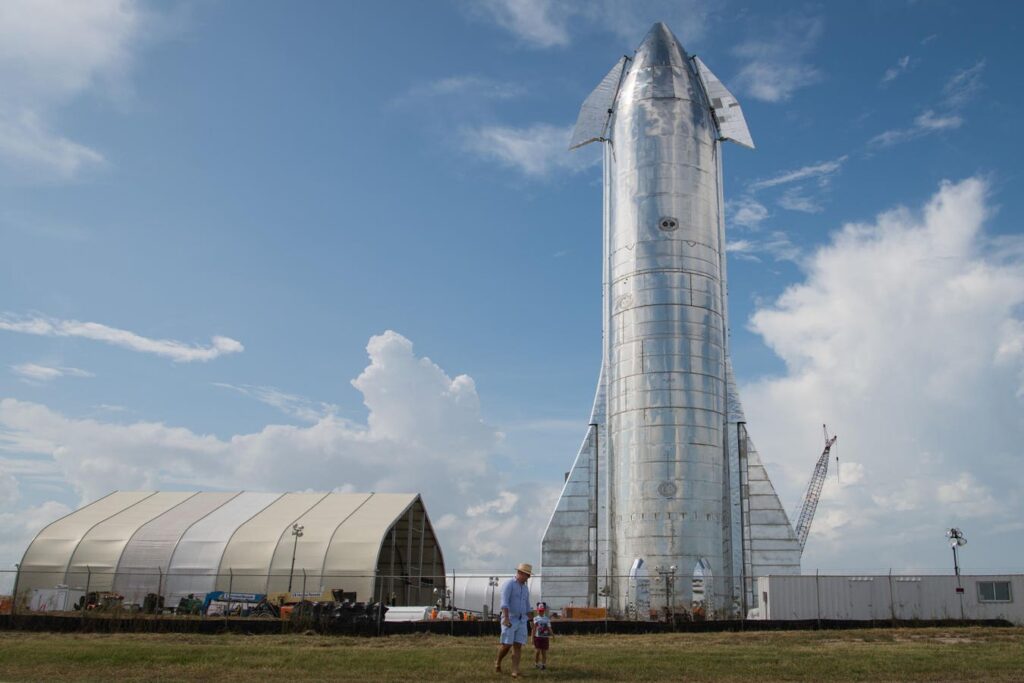 Elon Musk's Ark spacecraft aims to help humanity survive nuclear war