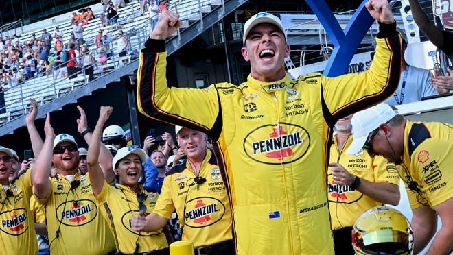 Scott McLaughlin leads Team Penske's front row sweep for 2024 Indy 500