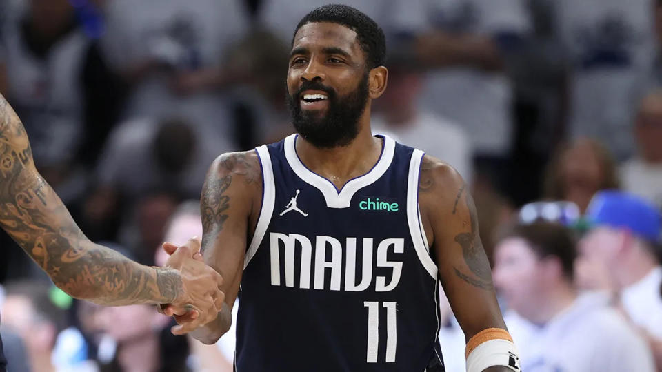 Mavericks guard Kyrie Irving