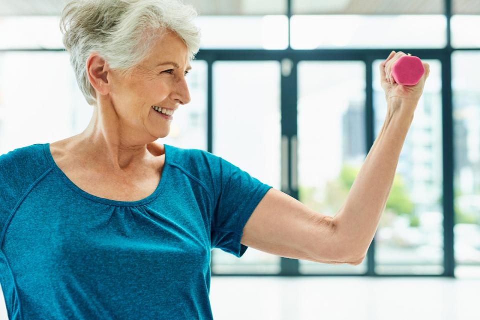 Woman lifting weight