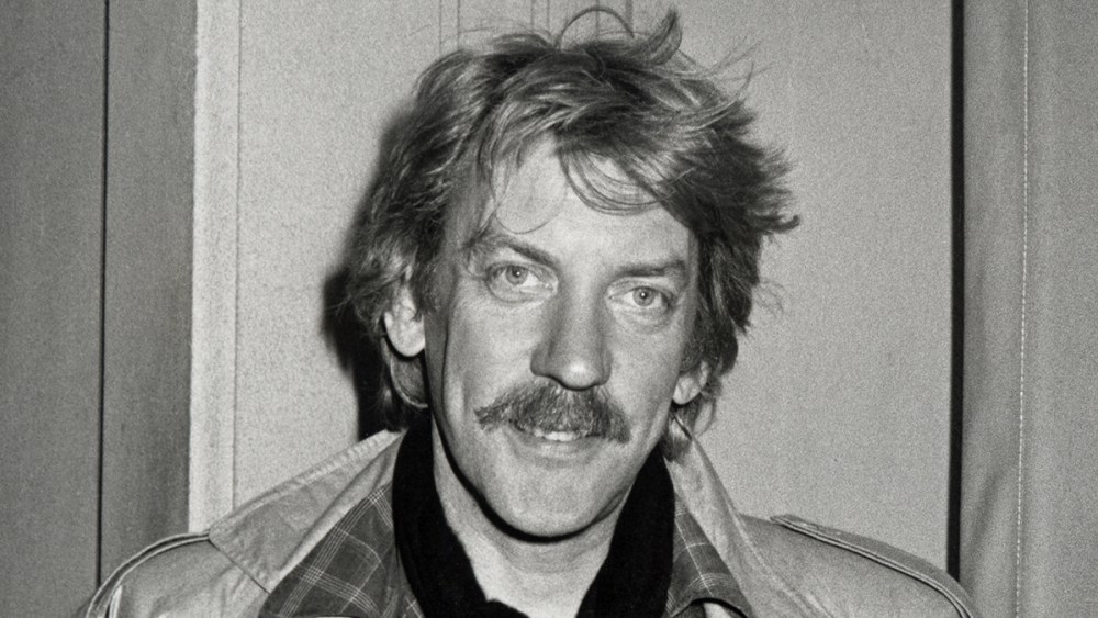 Donald Sutherland, star of 'MASH,' 'Klute' and 'Hunger Games,' dies at 88