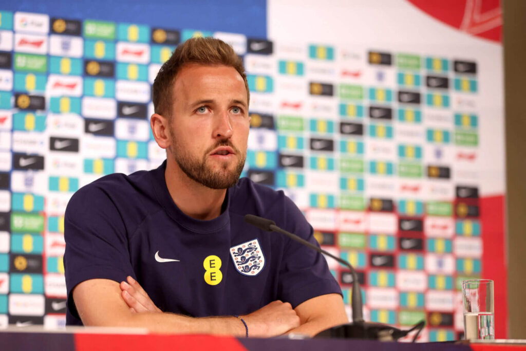 Kane says former England players have 'responsibility' following Lineker criticism