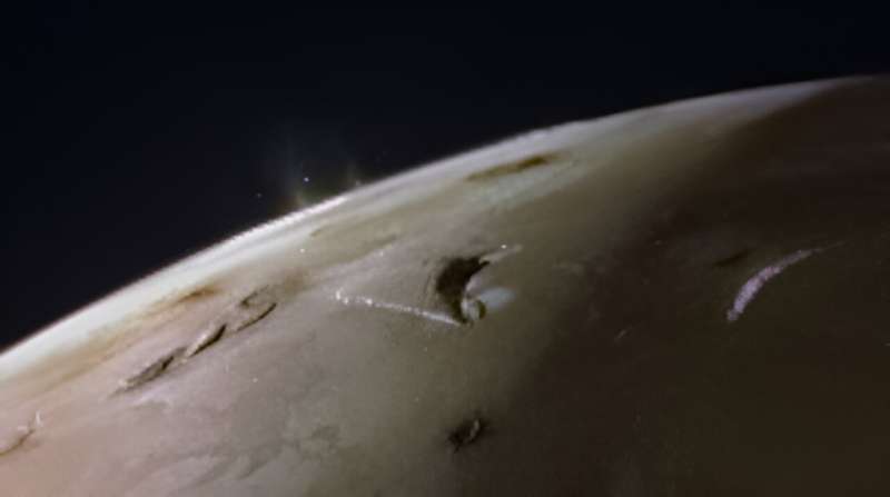 NASA's Juno takes a close look at the lava lakes on Jupiter's moon Io