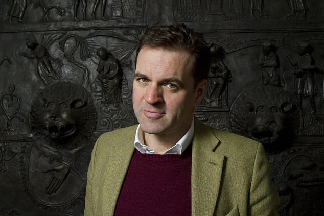 Niall Ferguson, a professor of history at Harvard, warns that the United States is facing the same decline in its dominance that affected Spain, France and Britain before it.