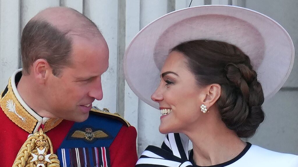 Body language expert reveals truth about Kate and Wills relationship