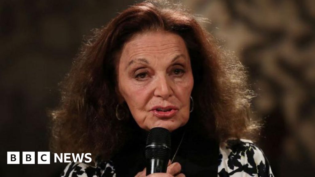 Interview with Diane von Furstenberg: her “magical” wrap dress and her fearlessness - BBC News