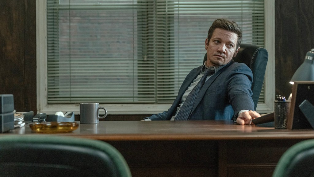 Jeremy Renner as Mike McLusky in episode 2, season 3 of Mayor of Kingstown