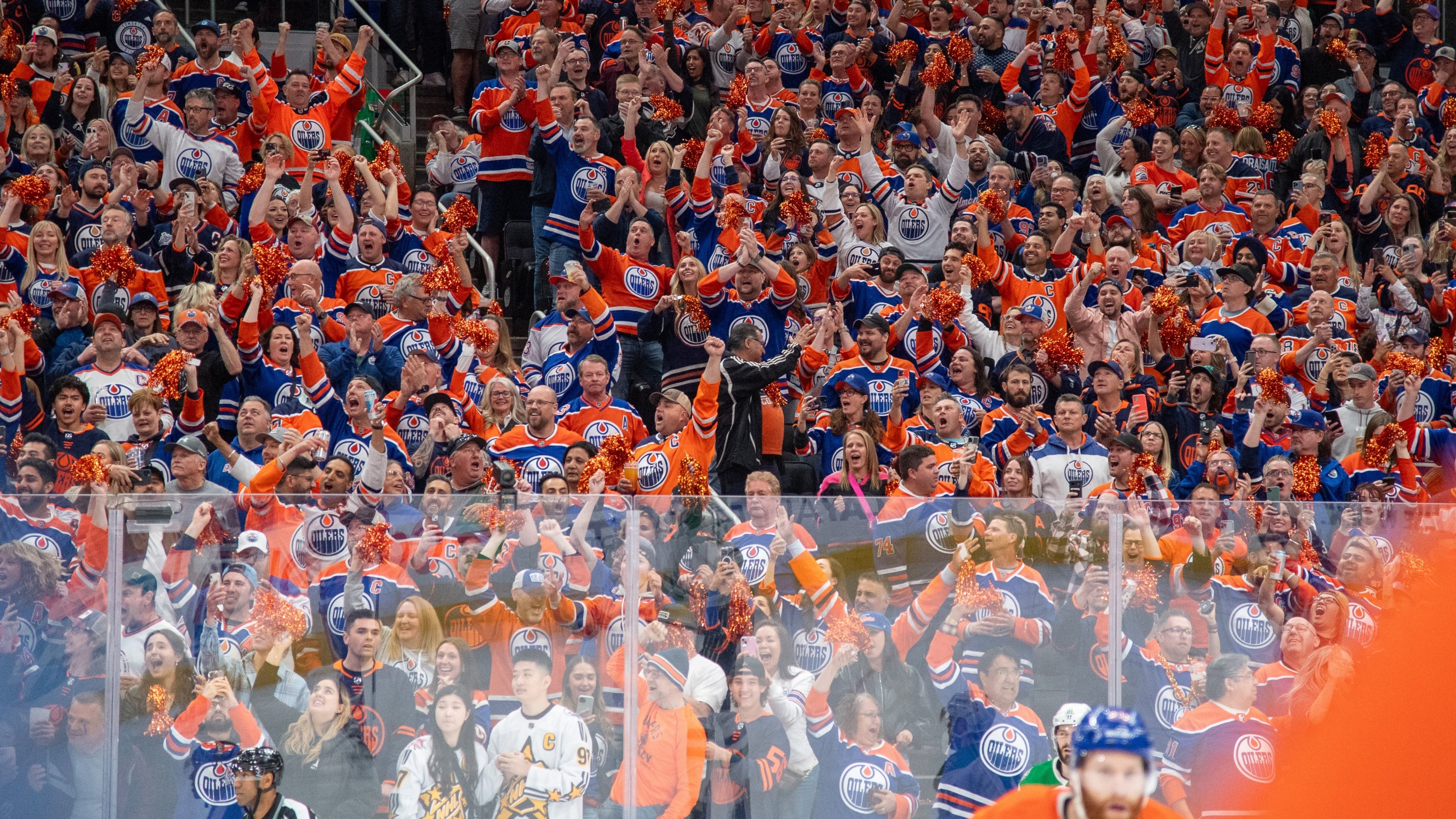 EDMONTON, CANADA - JUNE 02: Fans cheer for the Edmonton Oilers during Game 6 of the Western Conference Final of the 2024 Stanley Cup Playoffs against the Dallas Stars at Rogers Place on June 2, 2024, in Edmonton, Alberta, Canada.  (Photo by Andy Devlin/NHLI via Getty Images)