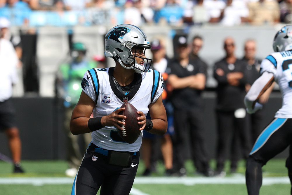 CHARLOTTE, NC - OCTOBER 01: Carolina Panthers quarterback Bryce Young (9) during an NFL football game between the Minnesota Vikings and the Carolina Panthers on October 1, 2023 at Bank of America Stadium in Charlotte, North Carolina. (Photo by John Byrum/Icon Sportswire)