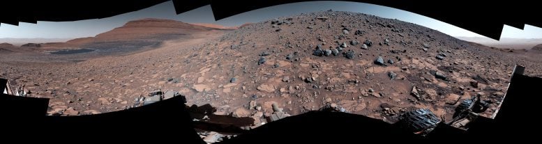 Panorama of the Gediz Vallis Ridge on the Mars rover Curiosity