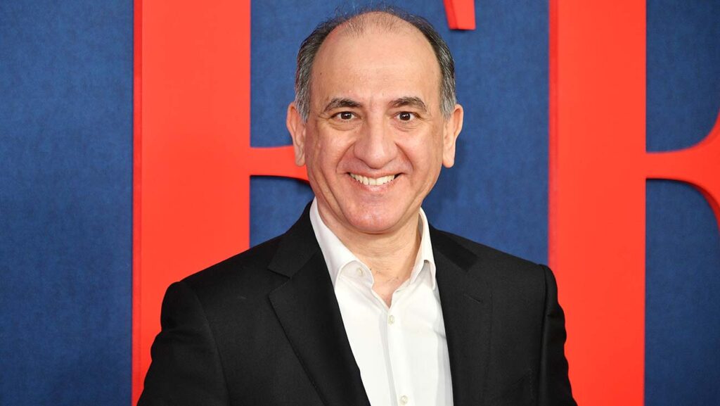 'Veep' Creator Armando Iannucci Comments on Real-Life Political Comparisons, Issues Warning