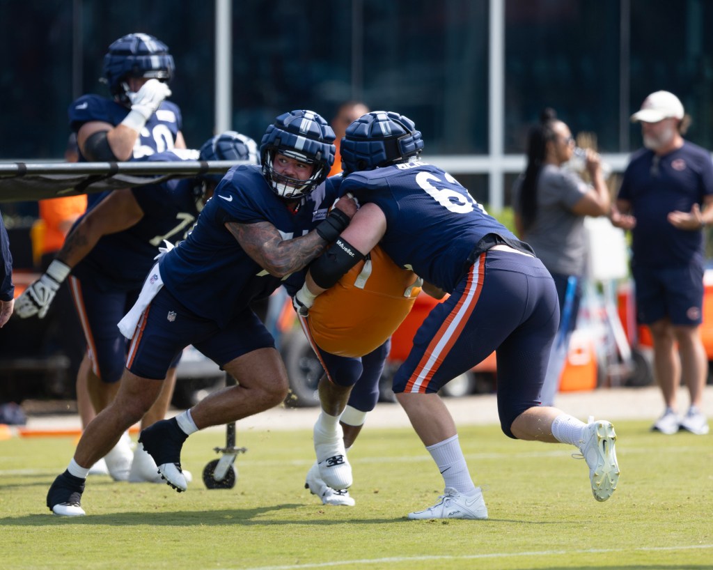 Chicago Bears training camp report: Mistake-filled day for offense, plus injury to Nate Davis