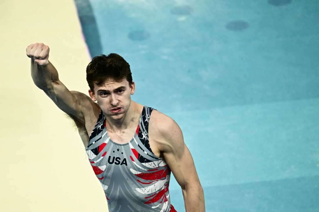 Nedoroscik celebrates after competing in the pommel horse event, the final event of the men's team finals, on Monday.