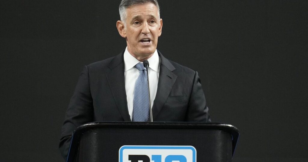 Big Ten commissioner ushers in new era by welcoming Huskies, other West Coast schools