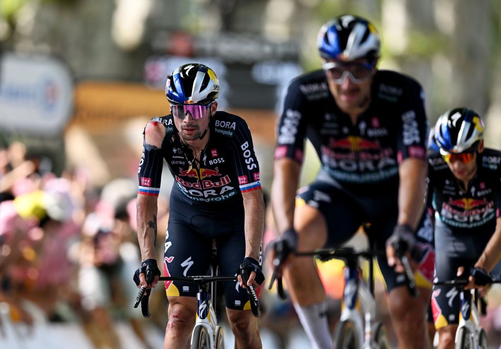 VILLENEUVESURLOT FRANCE JULY 11 Primoz Roglic of Slovenia and Team Red Bull BORA hansgrohe crosses the finish line injured after being involved in a crash during the 111th Tour de France 2024 Stage 12 a 2036km stage from Aurillac to VilleneuvesurLot UCIWT on July 11 2024 in VilleneuvesurLot France Photo by Tim de WaeleGetty Images