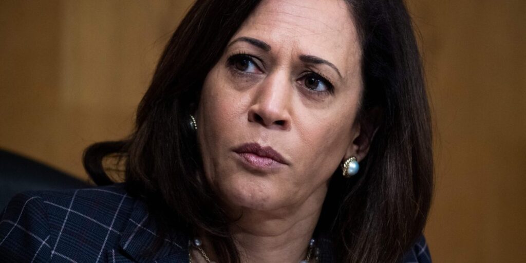 Kamala Harris clashed with Jamie Dimon over a deal for California homeowners. The big banks offered $4 billion, but they agreed to settle for $20 billion.