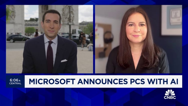 Microsoft's New AI-Powered PCs Are a 'Boost,' Says WSJ's Joanna Stern