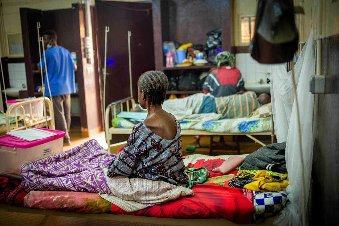 An AIDS patient in a community hospital in the Central African Republic. Sub-Saharan Africa, which has high infection rates, has been the scene of a trial to test the effectiveness of a new strategy to prevent infection.