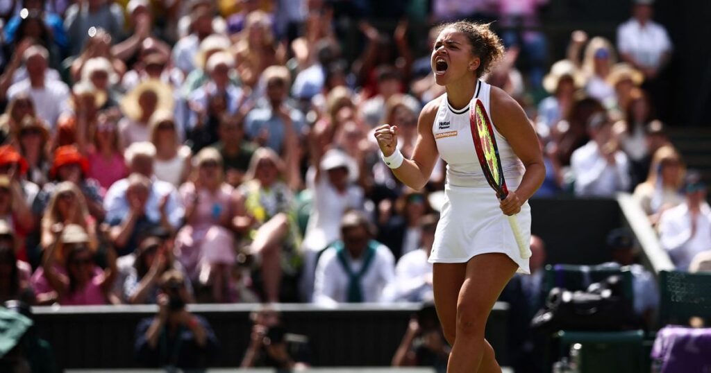 Paolini beats Vekic in Wimbledon semi-final