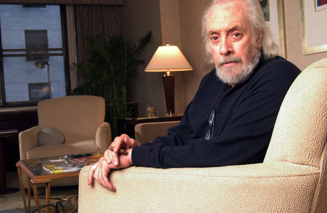 Screenwriter Robert Towne poses at the Regency Hotel in New York City on March 7, 2006.