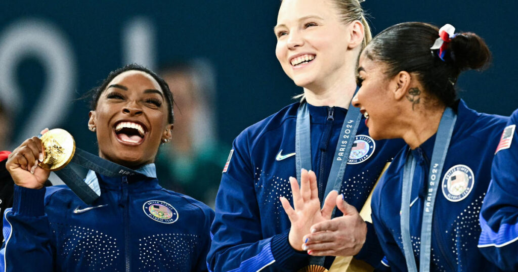 Simone Biles and Team USA win gold in women's gymnastics final at 2024 Olympics