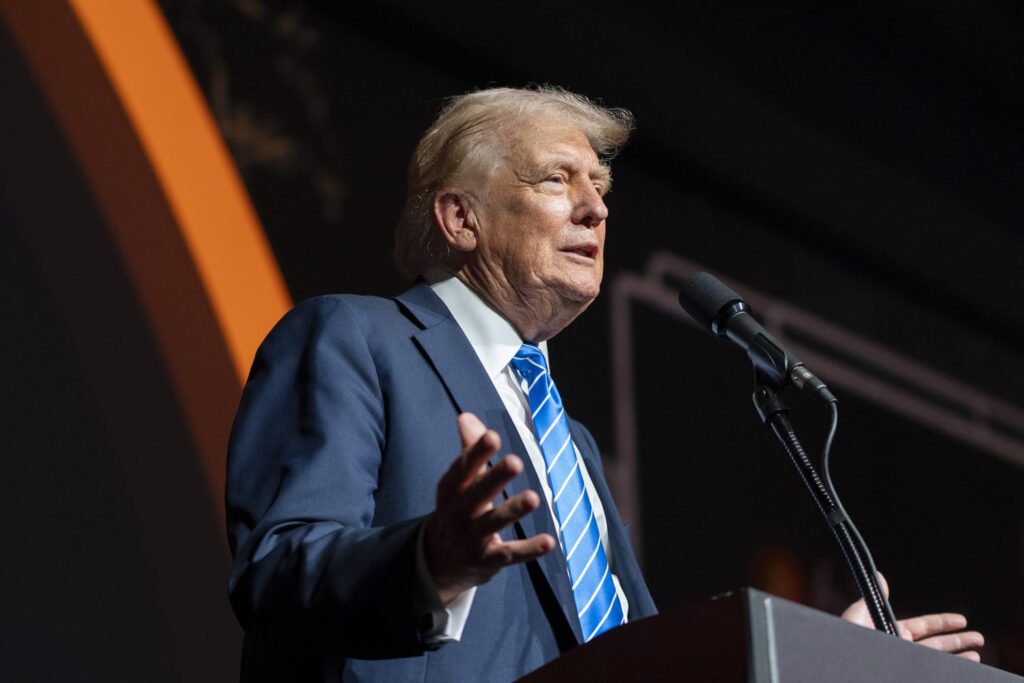 Trump hails cryptocurrency at largest bitcoin conference